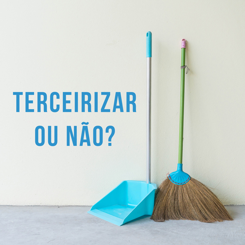 Serviços de limpeza em condomínio: terceirizar ou não?